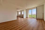 Erstbezug nach Komlettsanierung! Großzügige 3,5-Zimmer-Wohnung mit Balkon