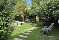 liebevoll restaurierter Streckhof mit idyllischem Garten