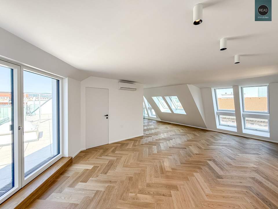 Elevate 1090 – Erstbezug: Luxus Dachgeschoss - Maisonette Wohnung (klimatisiert) mit großer Dachterrasse nahe U6 Alser Straße, AKH!