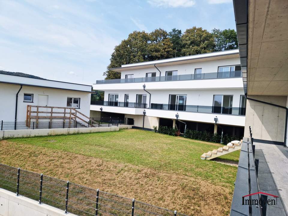 ERSTBEZUG - RUHELAGE in Mariatrost: moderne 4-Zimmerwohnung mit Terrasse, mit Garten und 2 Tiefgaragenplätze