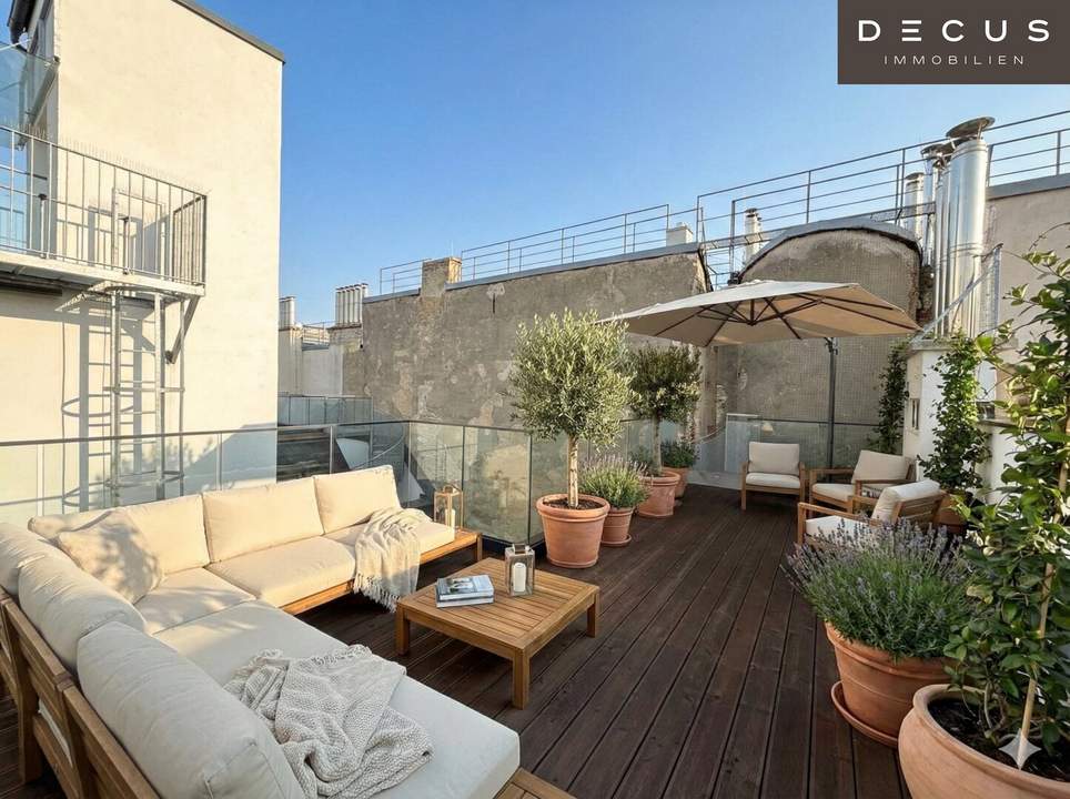 Exklusive 4-Zimmer-Dachgeschossresidenz mit sonniger Terrasse und Weitblick