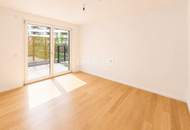 Directly at the main train station: Big 4-room apartment commission-free