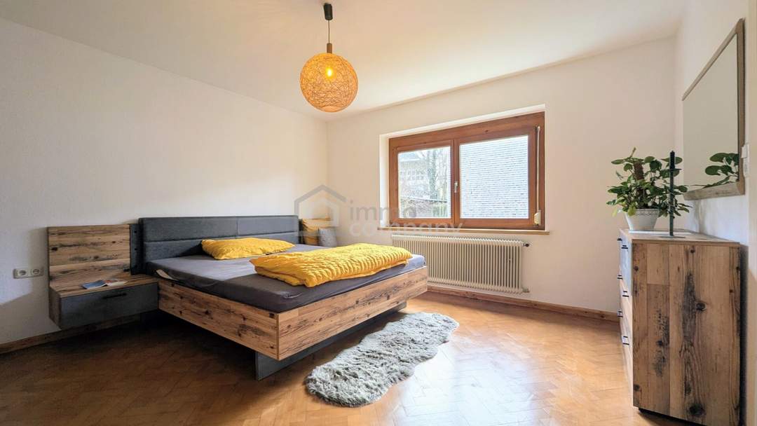 Großzügige 3-Zimmer-Erdgeschoss-Wohnung in Feldkirch | 92m² Wohnfläche | 3-Zimmer | Garage mit Montagegrube | Gemeinschaftsgarten - Perfekt für Familien oder Paare!