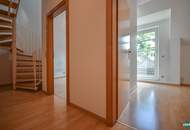 Attraktive 4-Zimmer-DG-Maisonette am Lorenz-Bayer-Park mit zwei Balkonen