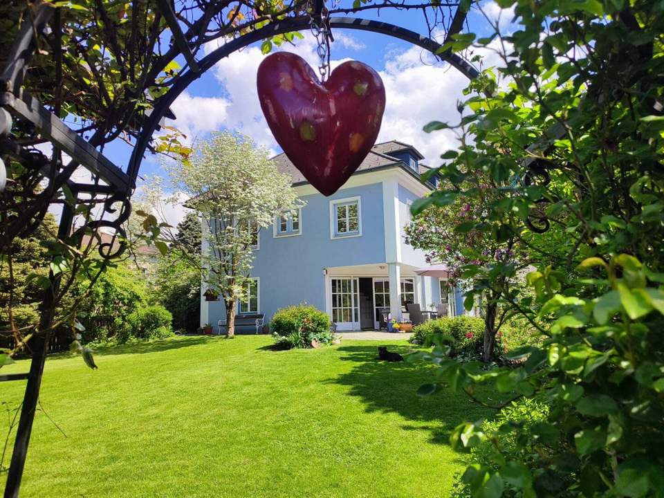 Spittal an der Drau | Großzügiges Stadthaus in sonniger Zentrumsnähe mit parkähnlichem Garten