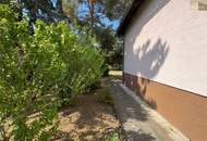 Charmanter Bungalow mit großem Garten und viel Potenzial in Felixdorf
