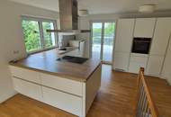 GERÄUMIGES EINFAMILIENHAUS IN SCHÖNER WOHNLAGE