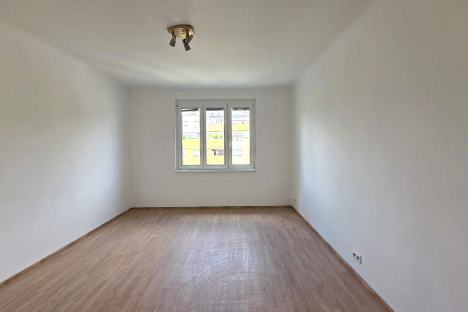 Achtung Sportbegeisterte! 4. OG OHNE LIFT - Sanierungsbedürftige 2 Zimmer Wohnung in S-Bahn-Nähe, Wohnung-kauf, 162.000,€, 1160 Wien 16., Ottakring