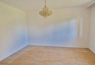 Freistehendes Wohnhaus mit Garten