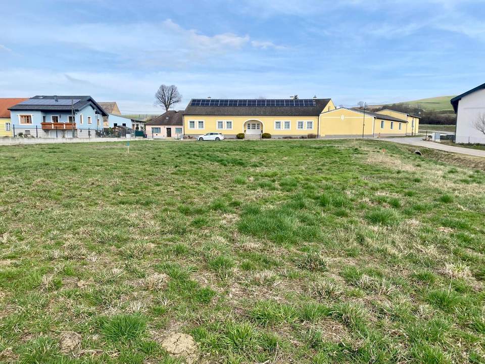 Grundstück in Ruhelage mit Blick auf den Buschberg