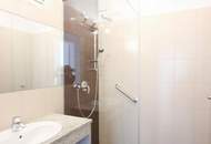 luxuriös, großzügig und modern mit Terrasse und Grünblick inkl. Garage