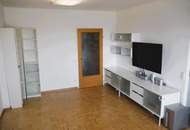 **Großzügige 4-Zimmer-Wohnung in Leonding mit Loggia, Tiefgarage und Grünlage**