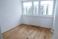 Helle 3-Zimmer-Wohnung mit Süd-Loggia und Untersbergblick in Herrnau