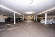 Gepflegte Wohnung mit Küche und Loggia und TG-Stellplatz in zentraler Lage!