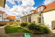 Achtung, seltene Gelegenheit - Geniales Stadthaus, generalsaniert mit Pool, Poolhaus, großzügigem Wellnessbereich & zusätzlichem Büro/Lager von ca. 120m²