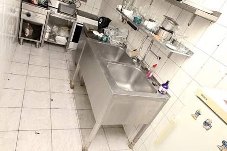 Gastronomielokal mit Schanigarten in Toplage – 1090 Wien mit ca. 40 Sitzplätzen & Schanigarten unbefristet zu vermieten, Gewerbeobjekt-miete, 1.120,00,€, 1090 Wien 9., Alsergrund