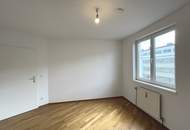 1200! Helle 2-Zimmer Wohnung nahe Augarten!