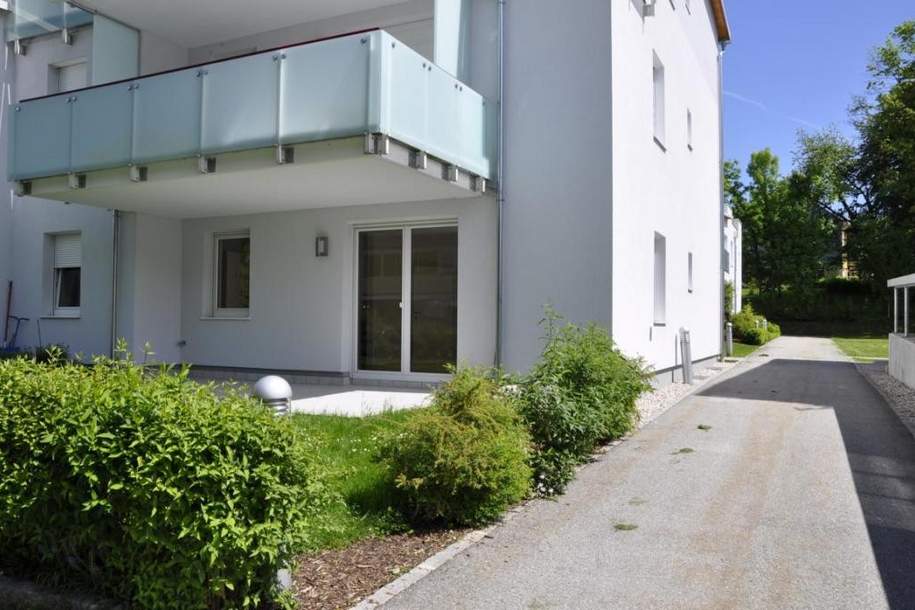 Moderne 4-Zimmer-Wohnung mit Eigengarten, in zentraler Lage und absoluter Seenähe!, Wohnung-miete, 1.680,00,€, 4810 Gmunden