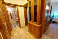 Helle 4-Zimmer Wohnung mit Loggia.