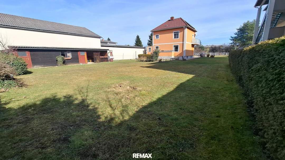 Bauträgergrundstück mit Altbestand in Mitten von Wetzelsdorf