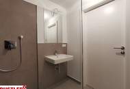 Hofseitig ausgerichtete 2-Zimmer-Wohnung mit großem Balkon und Hochbeet