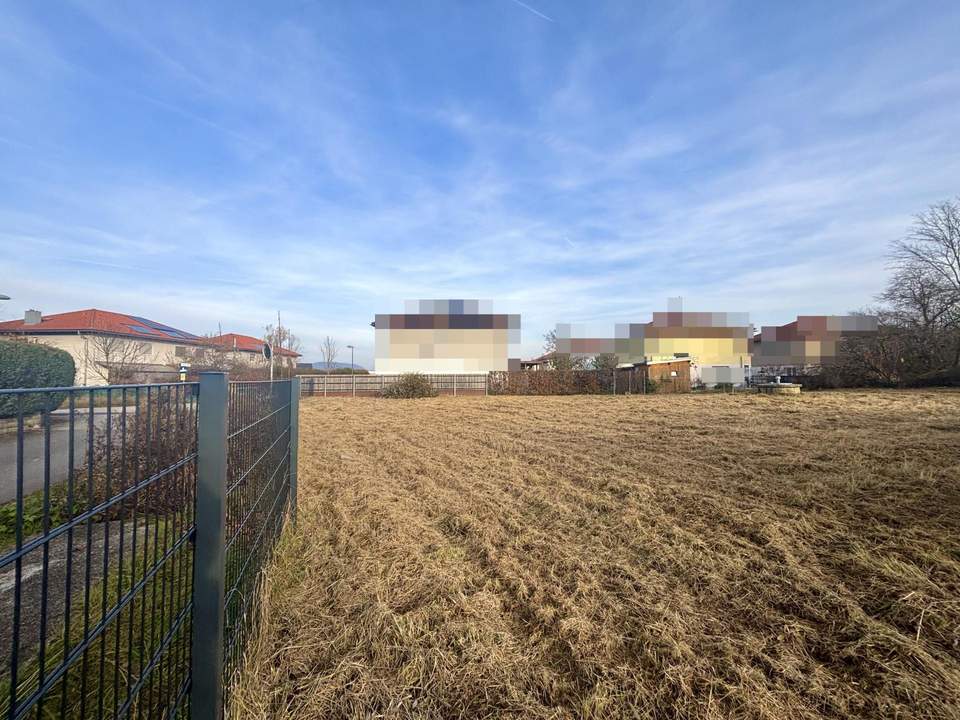 Zwei Baugrundstücke auch einzeln zu erwerben!