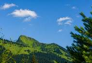 Dachgeschosswohnung mit Turmzimmer und Panorama-Ausblick