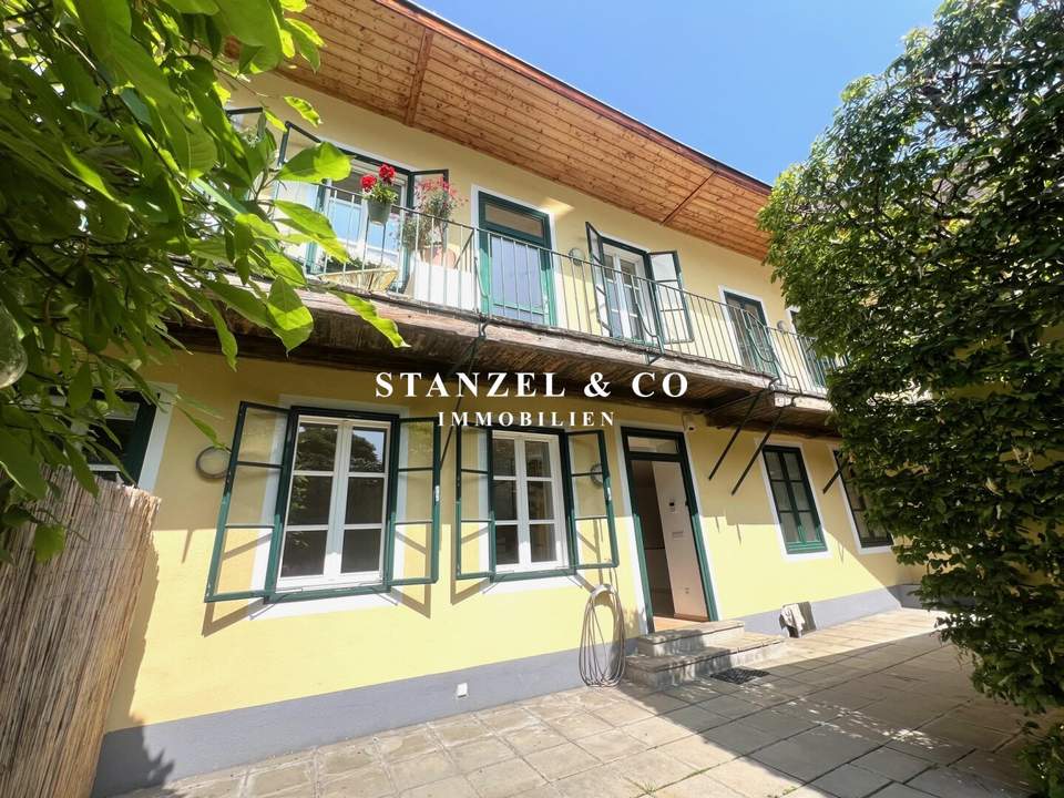 OSTSEITIGE MAISONETTE MIT HAUSCHARAKTER