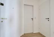 TRAUMHAFTER GARTENBLICK! Schöne Garconniere im 4. Liftstock