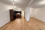 Perfekt für Paare! Reizende, offene Loft-Wohnung oder 2 separate Zimmer mit Terrasse und Garten, Nähe Meidlinger Bahnhof!