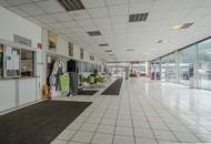 Autohaus mit Werkstatt und befestigten Ausstellungsflächen in Langenwang