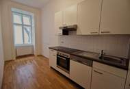 UNBEFRISTET - Hofseitige 2-Zimmer Altbauwohnung mit separater Küche und Kellerabteil in der Margaretenstraße