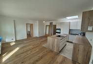 15493 - Exklusiv GENERALSANIERTE 4 Zimmer Wohnung