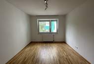 Moderne 3,5-Zimmer-Wohnung mit Loggia und Parkplatz!!!