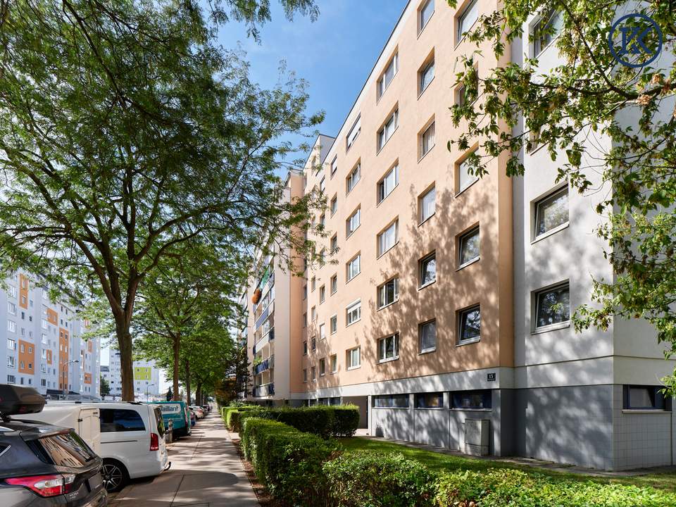 U1-Anbindung &amp; Weitblick: Großzügige 3-Zimmer-Wohnung mit Loggia nahe Donauzentrum