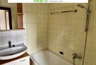 BAD HALL | Ruhiges Wohnen über kulinarischer Vielfalt! 2-Zimmer-Wohnung im 4-Parteienhaus!