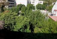 60er-Jahre Einfamilienhaus in ruhiger, zentraler Lage am Oberberg, 7000 Eisenstadt: 6 Zimmer, Terrasse, Garage, Garten - 2 Eingänge (KEINE MAKLER!) (Provisionsfrei)