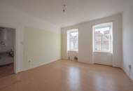 ++NEU++ sanierungsbedürftige 2-Zimmer Altbau-Wohnung in toller Lage!