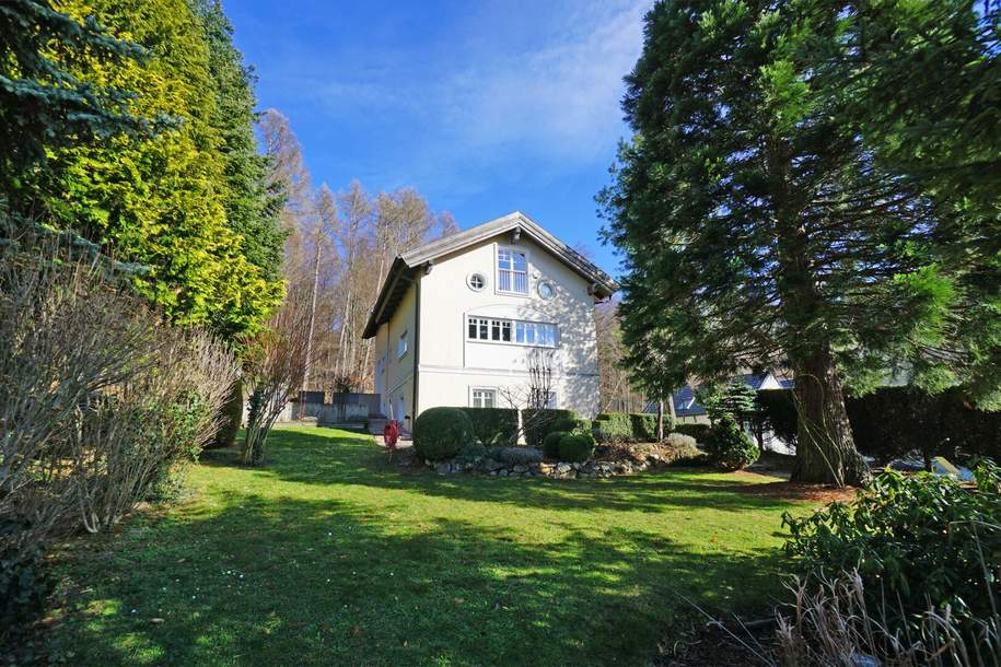 Zentrumsnahe Villa mit Altbaumbestand in Waldrandlage und fantastischem Ausblick, Haus-kauf, 790.000,€, 3003 Sankt Pölten(Land)