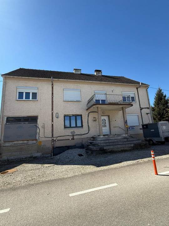 ***OffENES BIETERVERFAHREN*** Vielfältiges Mehrfamilienhaus in Gunskirchen: Renovierungsbedürftig, viel Potenzial!