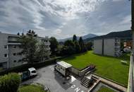 2 Zimmer Wohnung mit 2 Loggias. Neu renoviert.