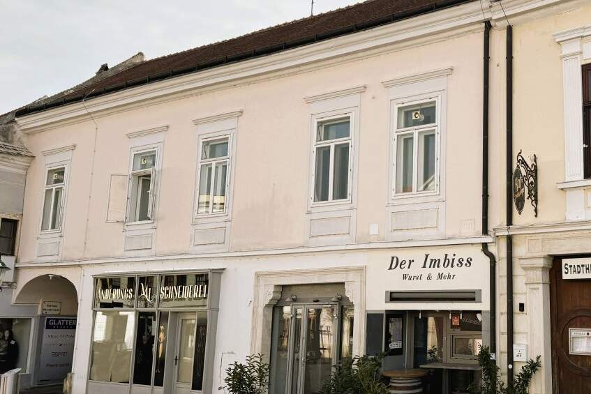 aufwendig renovierte Gastronomie mit wunderschönem Gewölbe im Zentrum von Eisenstadt zu vermieten, Gewerbeobjekt-miete, 1.980,00,€, 7000 Eisenstadt(Stadt)