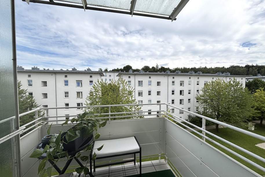 3-Zimmer-Wohnung in Ebelsberg – ca. 75 m² mit Balkon & Tiefgarage, ab 01.11.2025 verfügbar – Nähe Pichlingersee & Schiltenberg-Hügel!, Wohnung-miete, 887,51,€, 4020 Linz(Stadt)