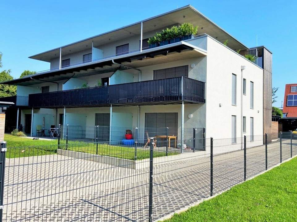 Barrierefreie, vollmöblierte 54m² Eigentumswohnung im 1.OG mit Balkon in absoluter Ruhelage