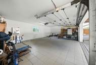 High-end living in a peaceful green location! A feel-good retreat in a class of its own: tradition meets state-of-the-art comfort!