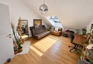 Weitläufige Dachgeschosswohnung mit Terrasse und Fernblick in Baden