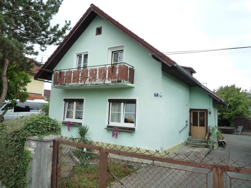 Renovierungsbedürftiges Haus in Vorchdorf an der Westautobahn!