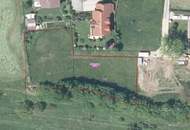 2 Parzellen in sonniger Ruhelage - Baugrundstück mit Potential