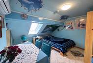 "Besonderes Ein-/Zweifamilienhaus mit Werkstatt und Weinkeller in Loidesthal"