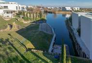 Traumgrundstück mit direktem Seezugang und Weitblick